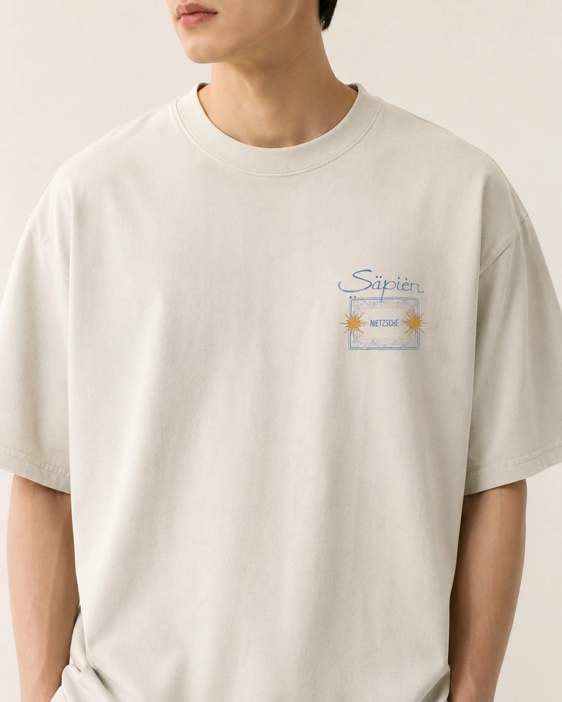 Friedrich Nietzsche Tee, Faded Bone, print detail
